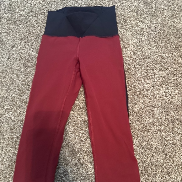 HR Lululemon 19” Mesh Wunder Under - Picture 1 of 3